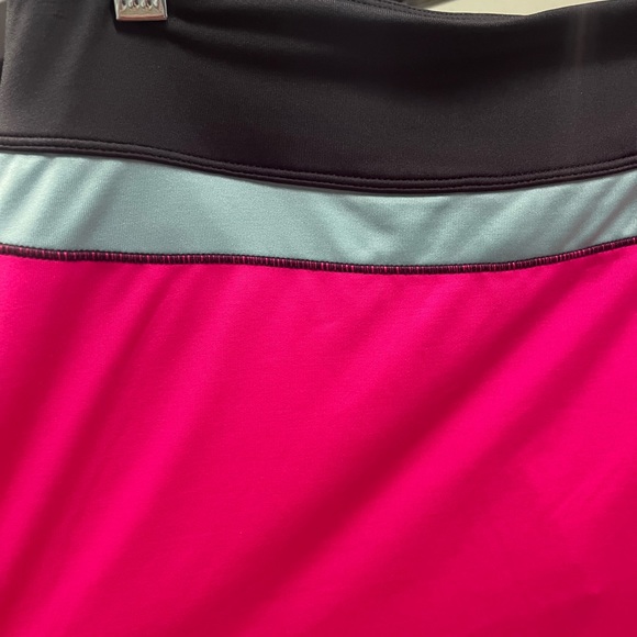 FILA Tennis Skirt Skort Like New! Fun Colors! Back Zip Pocket! - Picture 5 of 8
